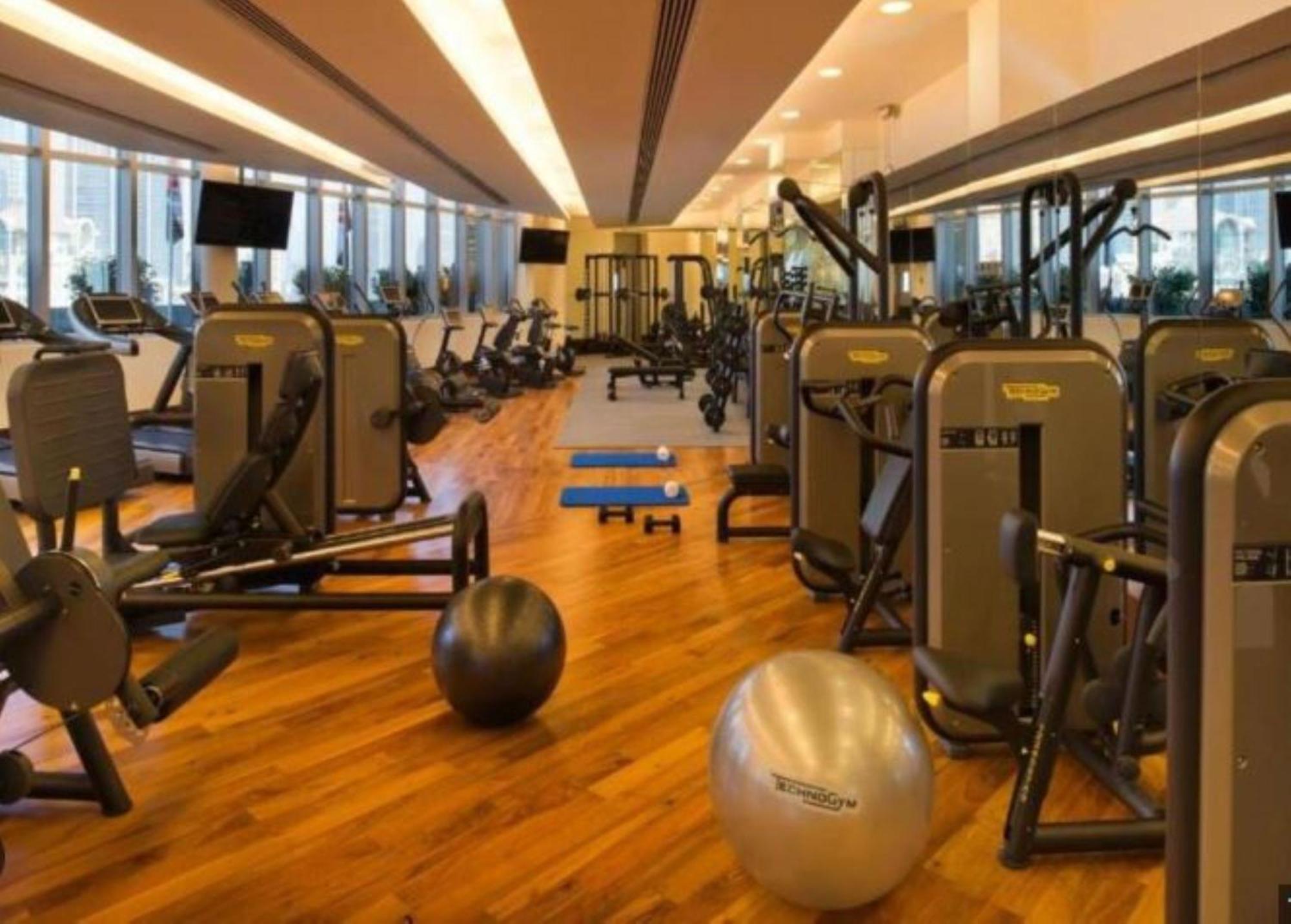Apartment Homesgetaway - Amazing Location 1br At Mall Residences